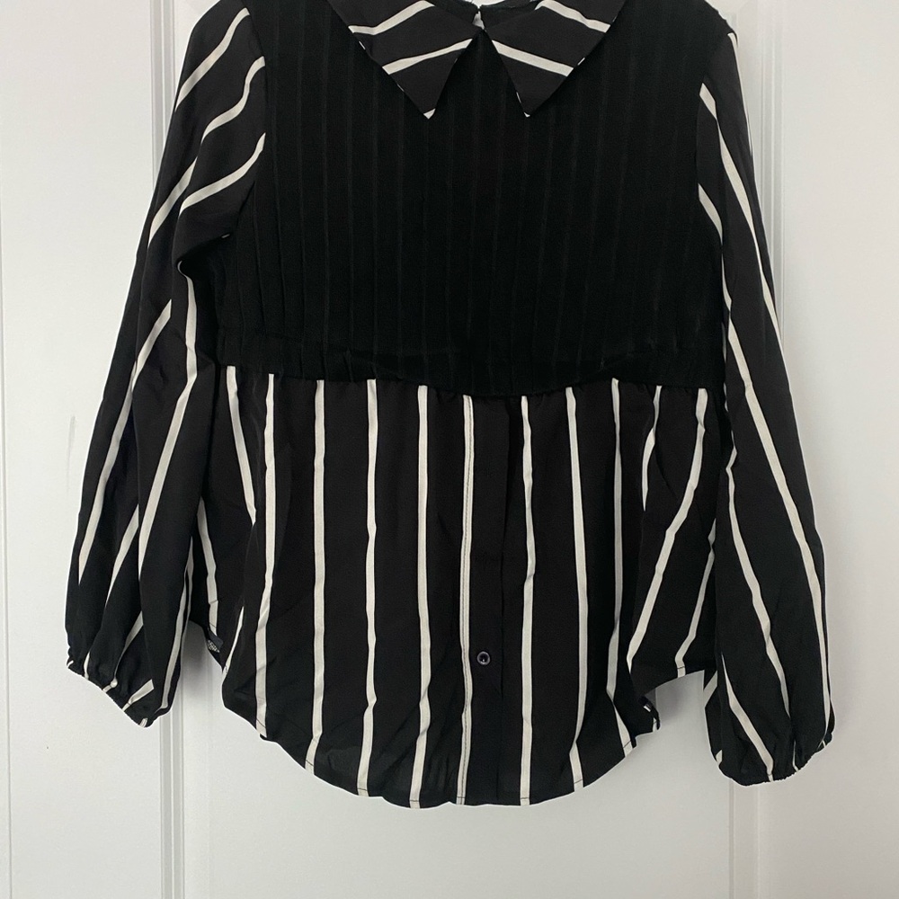 Black and White Striped Women's Top